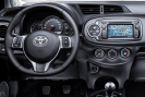 2235-b-toyota_yaris_2012-nahled3.jpg