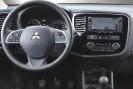 4868-b-mitsubishi_outlander_2013-nahled3.jpg