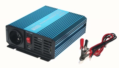 Sinusový měnič napětí z 12/230V + USB, 400W