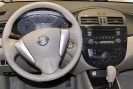 nissan2-nahled3.jpg